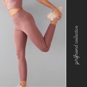 Girlfriend Collective Econyl High Waist 23” Inseam Leggings in Pink • M